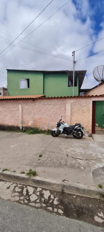 Casa, Castanheira (barreiro), 6 Quartos, 1 Vaga