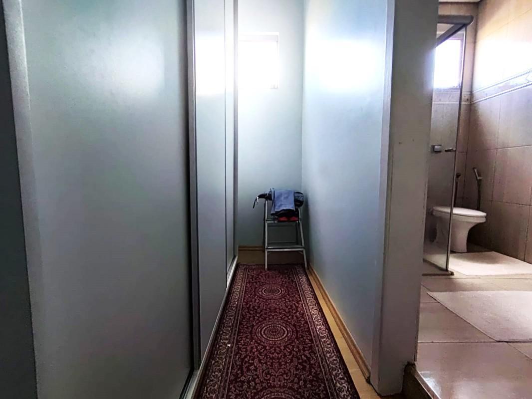 Casa, Europa, 8 Quartos, 3 Vagas, 2 Suítes