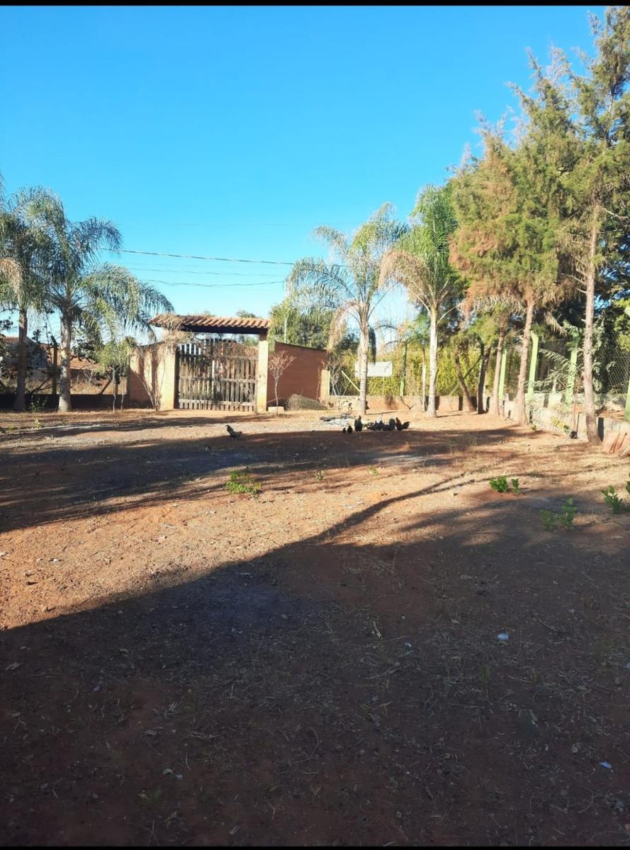 Lote, Canto da Siriema, 0 Quarto, 10 Vagas