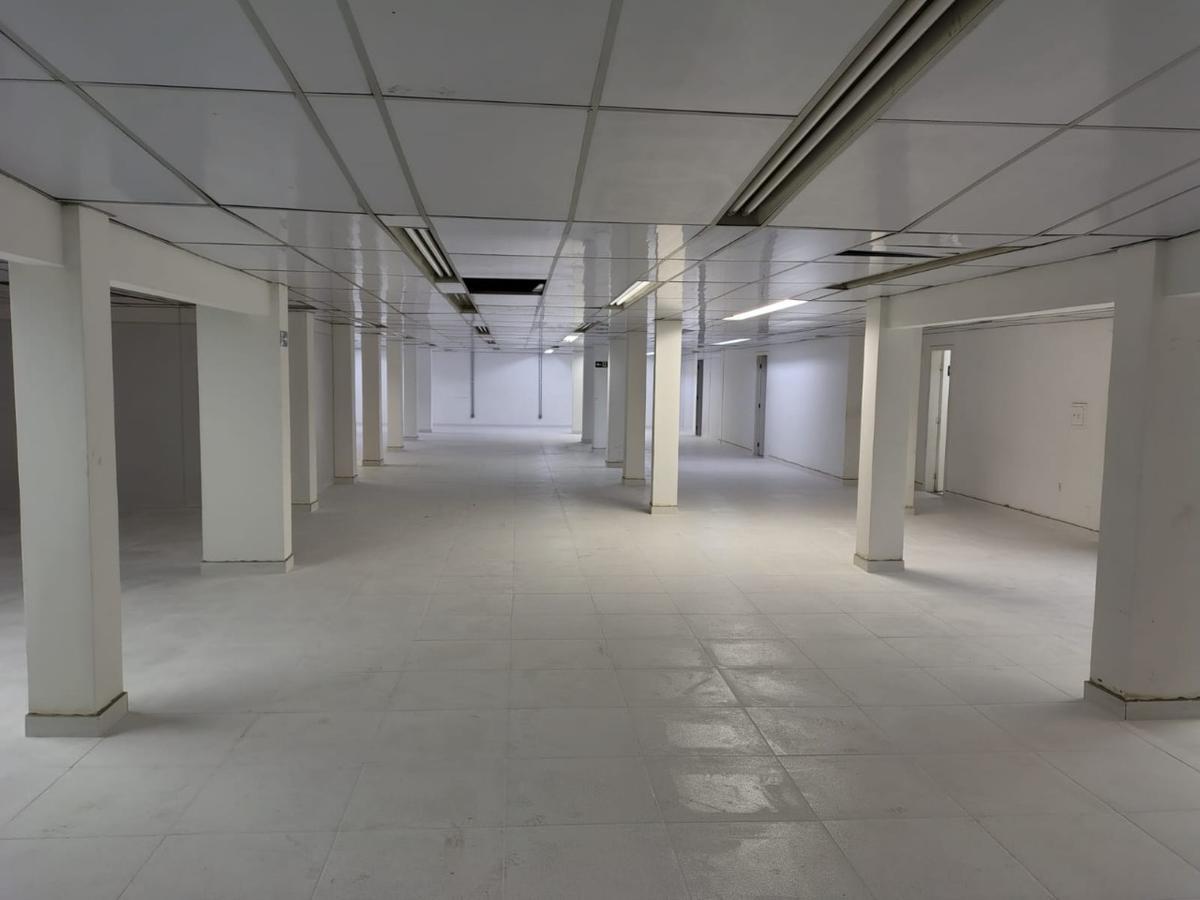 Andar, Centro, 0 Quarto, 0 Vaga