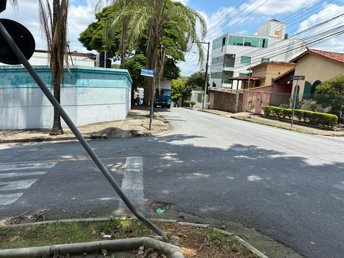 Andar, Jardim Montanhês, 0 Quarto, 0 Vaga