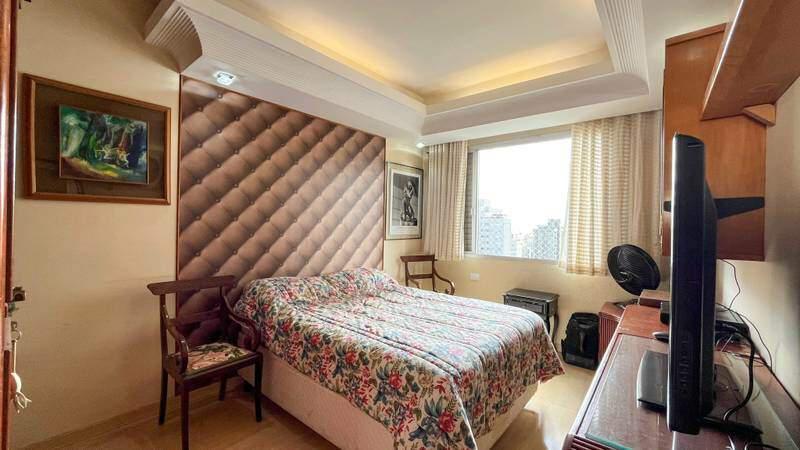 Apartamento, Funcionários, 4 Quartos, 2 Vagas, 1 Suíte