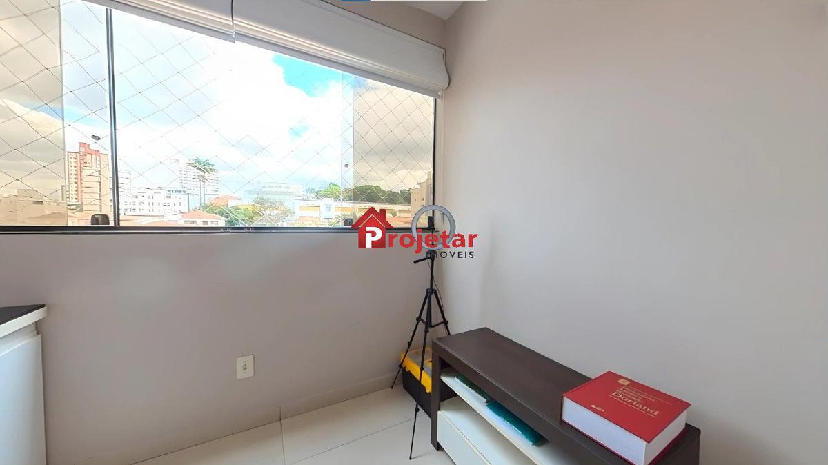 Apartamento, Floresta, 4 Quartos, 3 Vagas, 2 Suítes