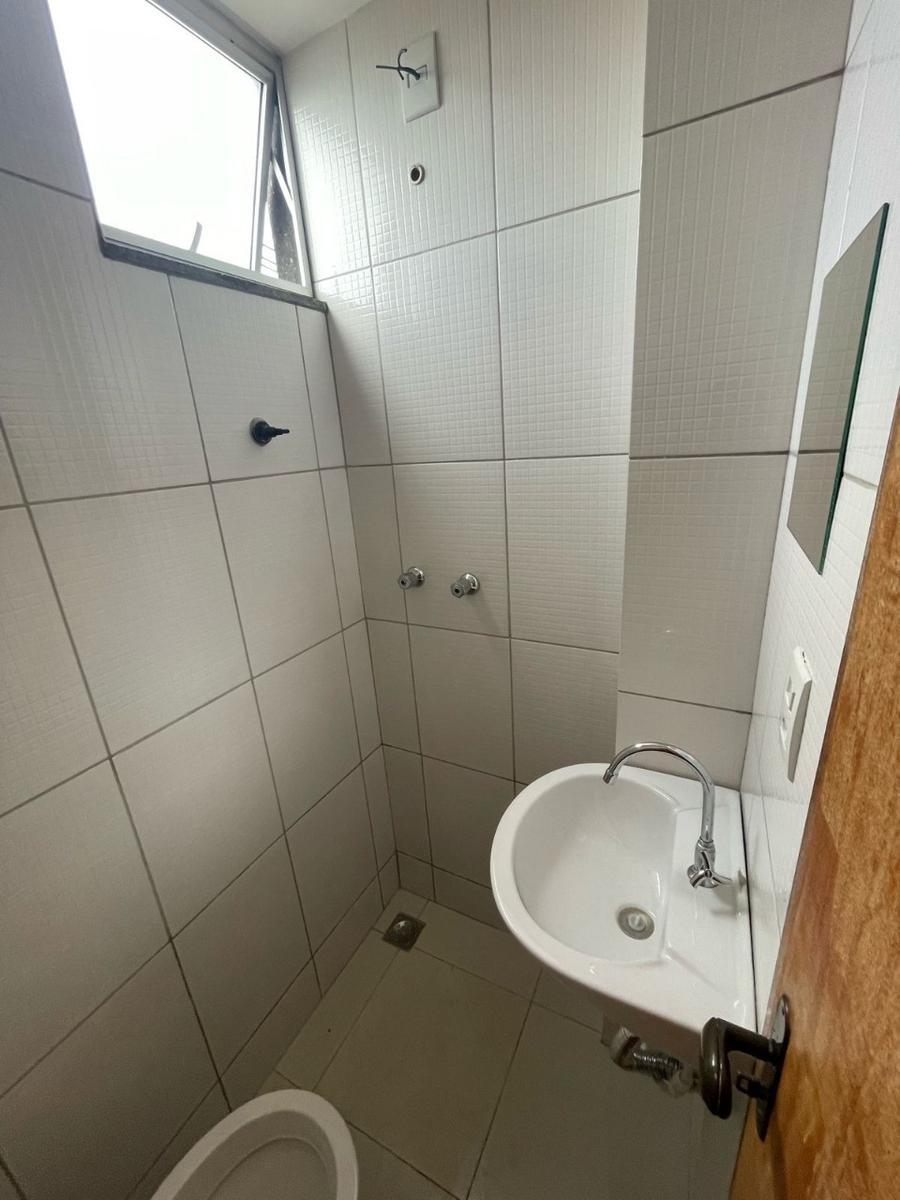 Quitinete, Nova Suíssa, 1 Quarto, 0 Vaga, 1 Suíte