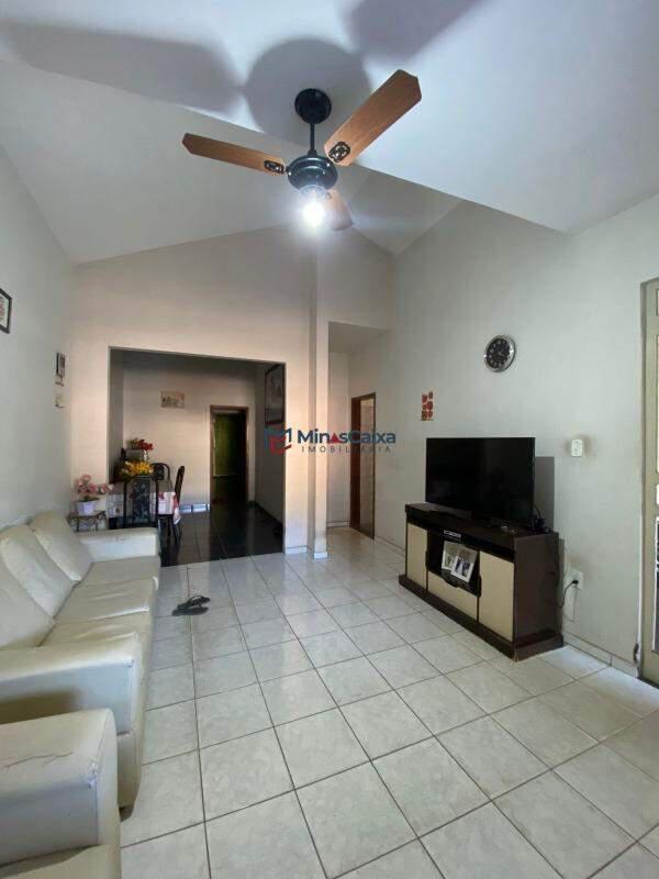 Casa, Novo Horizonte, 3 Quartos, 2 Vagas, 1 Suíte