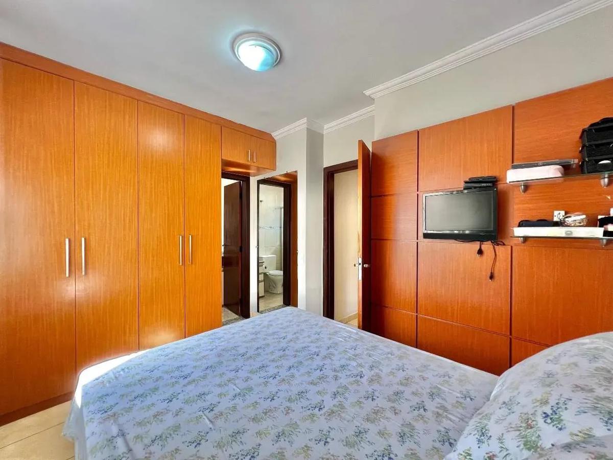 Casa, Santa Branca, 2 Quartos, 2 Vagas, 2 Suítes