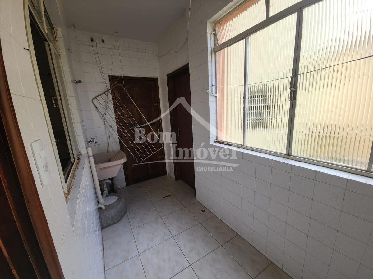 Apartamento, Centro, 3 Quartos, 0 Vaga