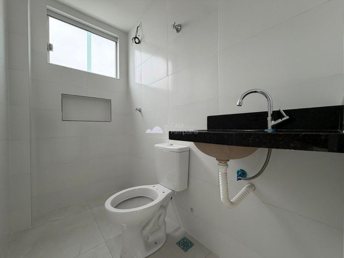 Apartamento, Candelária, 2 Quartos, 1 Vaga