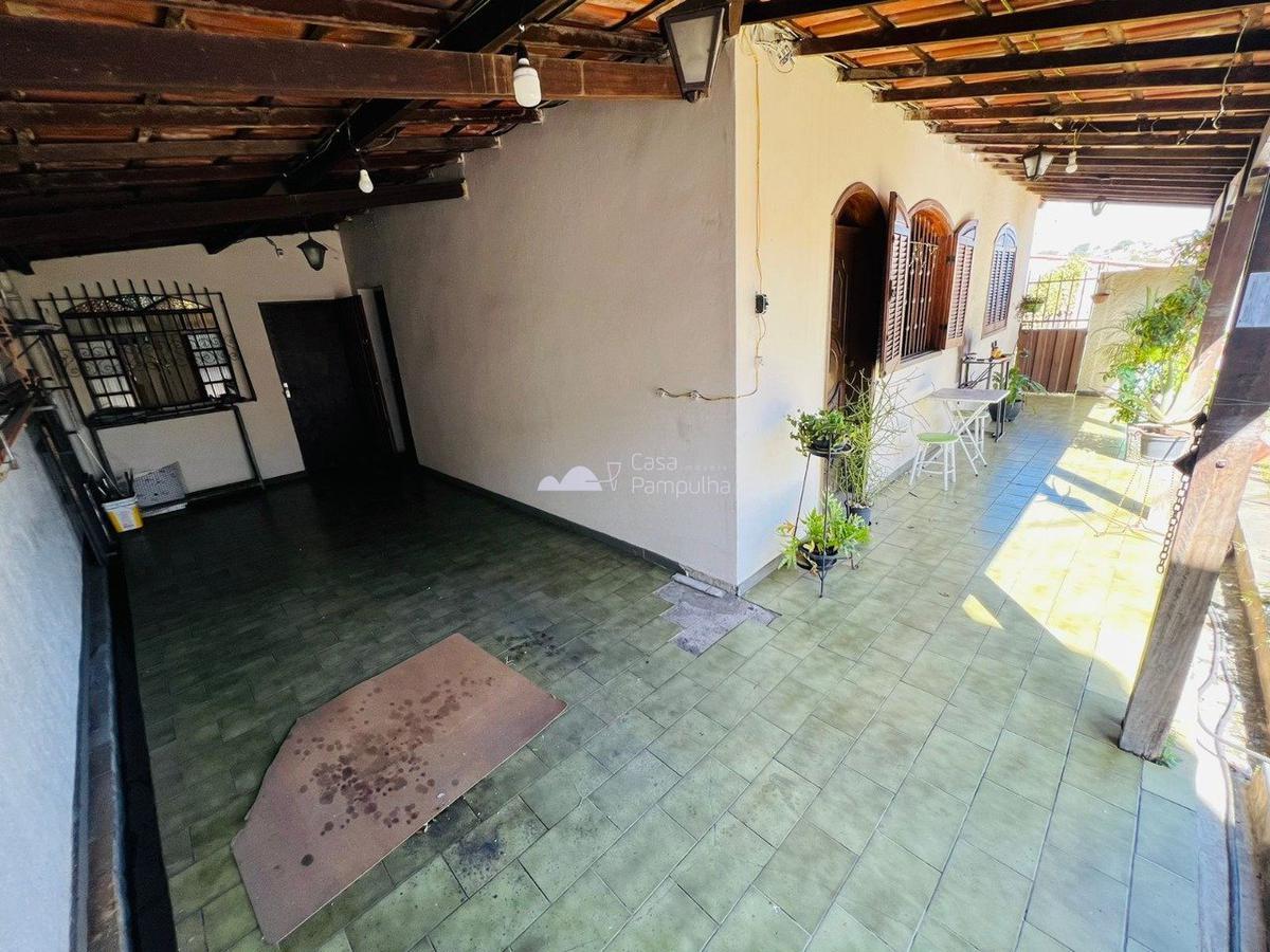 Casa, Santa Mônica, 4 Quartos, 2 Vagas, 1 Suíte