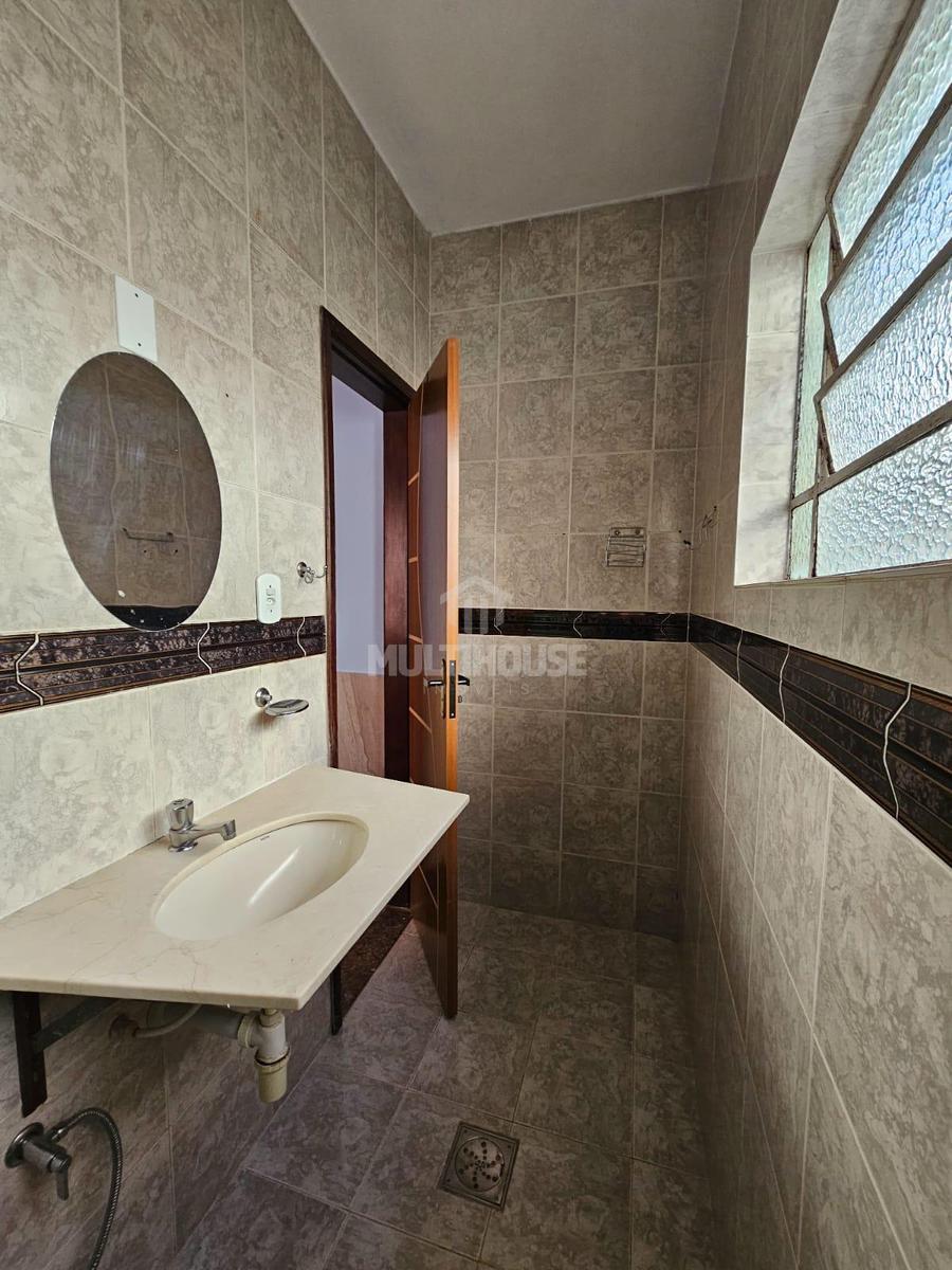 Casa, Santa Branca, 2 Quartos, 0 Vaga, 1 Suíte