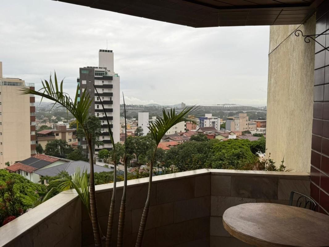 Apartamento, Ouro Preto, 4 Quartos, 2 Vagas, 1 Suíte