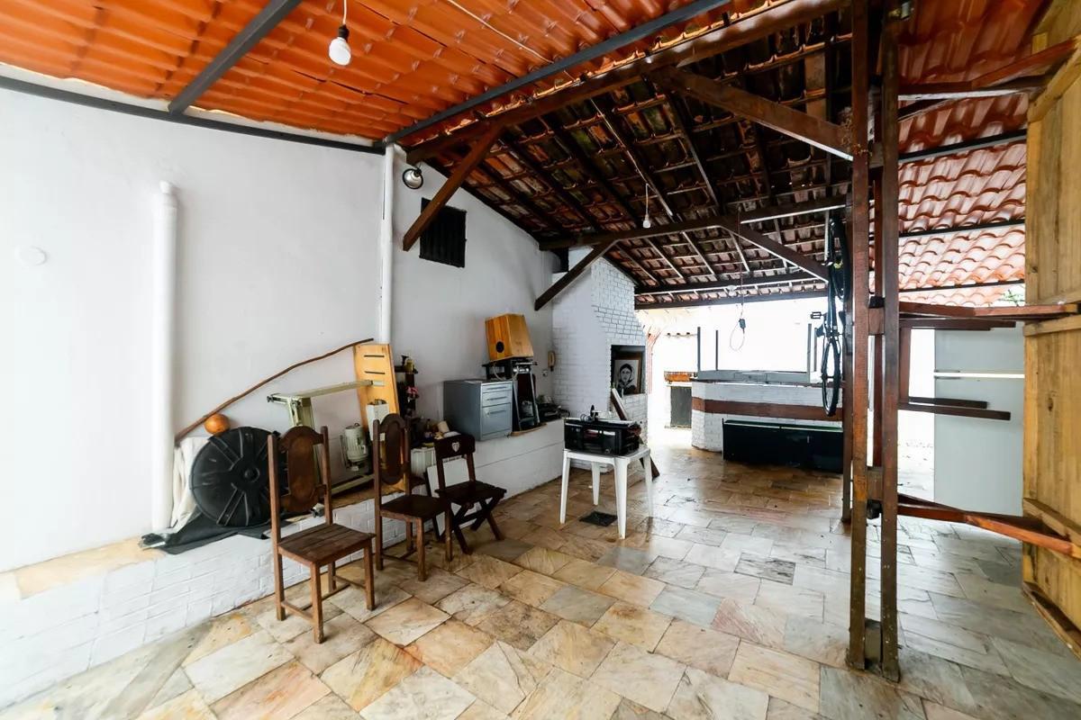 Casa, Planalto, 6 Quartos, 6 Vagas, 2 Suítes