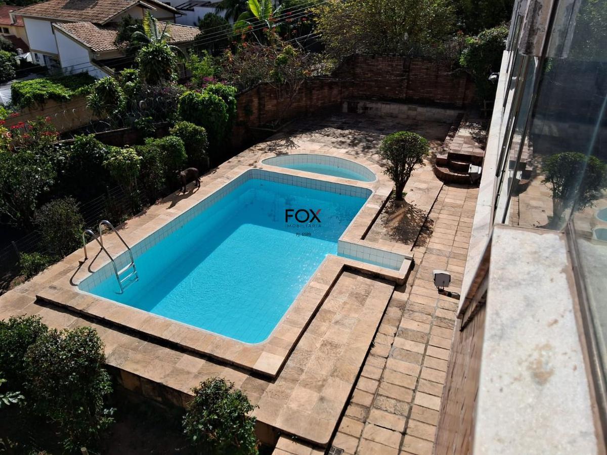 Casa, Santa Lúcia, 5 Quartos, 4 Vagas, 2 Suítes