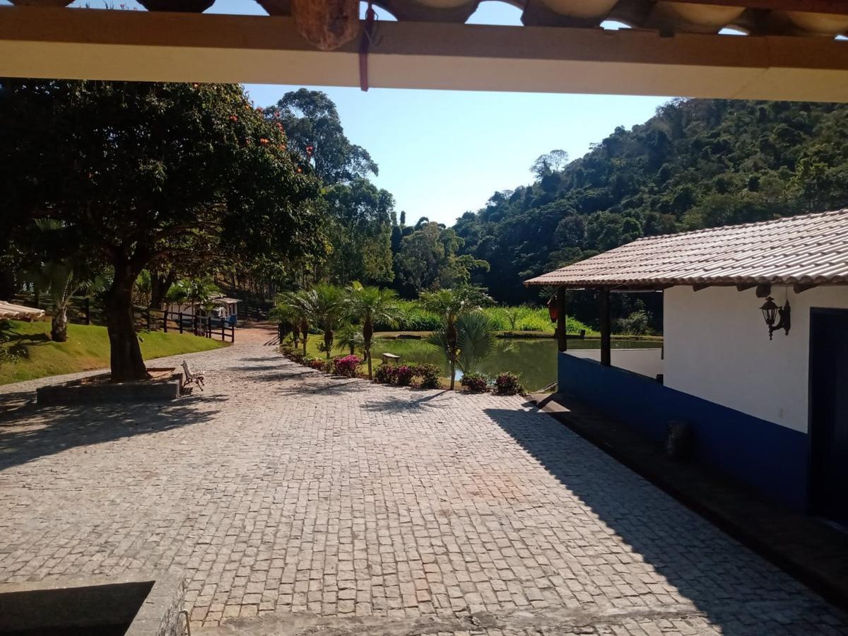 Fazenda, Centro, 3 Quartos, 0 Vaga, 2 Suítes