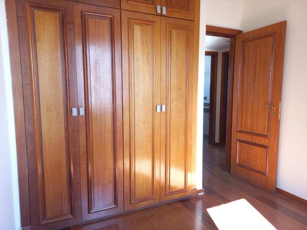 Apartamento, Funcionários, 4 Quartos, 2 Vagas, 1 Suíte