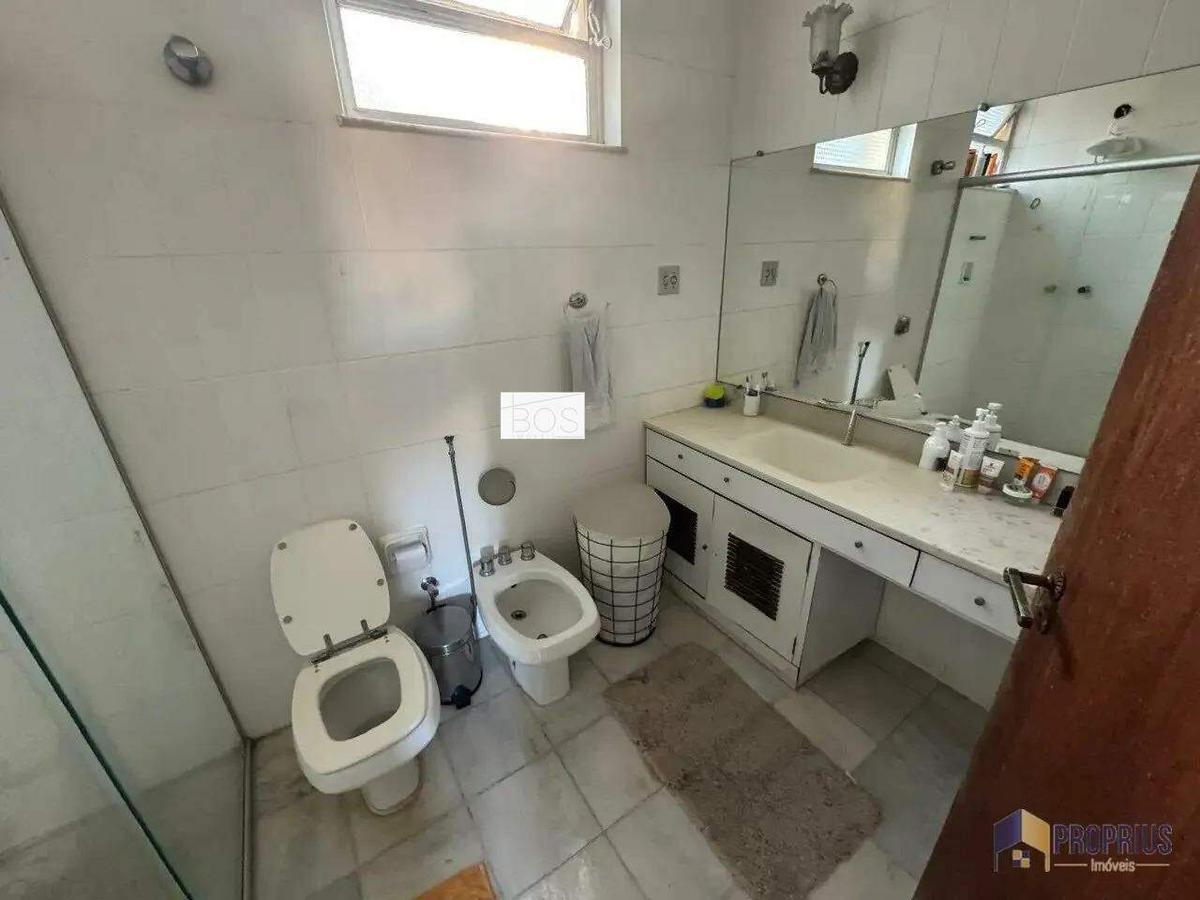 Casa, Cidade Jardim, 5 Quartos, 2 Vagas, 1 Suíte