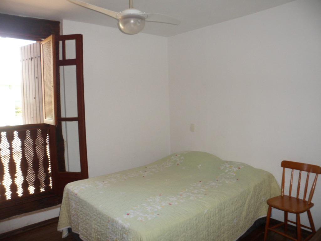 Casa, Cachoeirinha, 4 Quartos, 3 Vagas, 1 Suíte