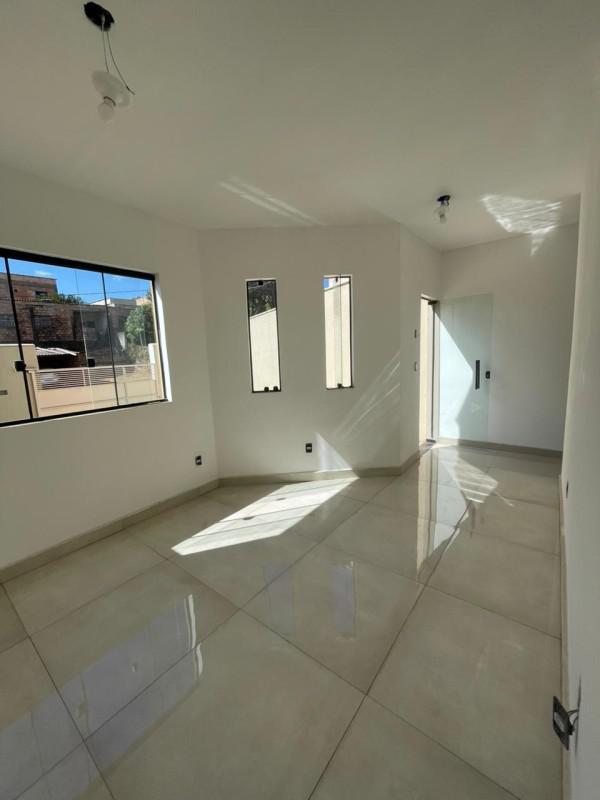 Casa, Serra Azul, 2 Quartos, 2 Vagas, 1 Suíte