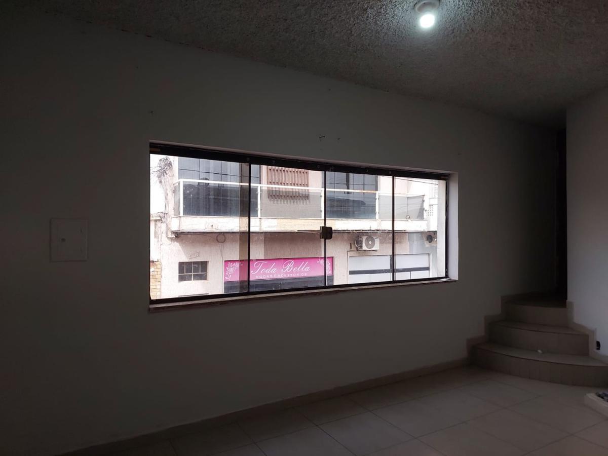 Casa, Centro, 5 Quartos, 1 Vaga, 1 Suíte
