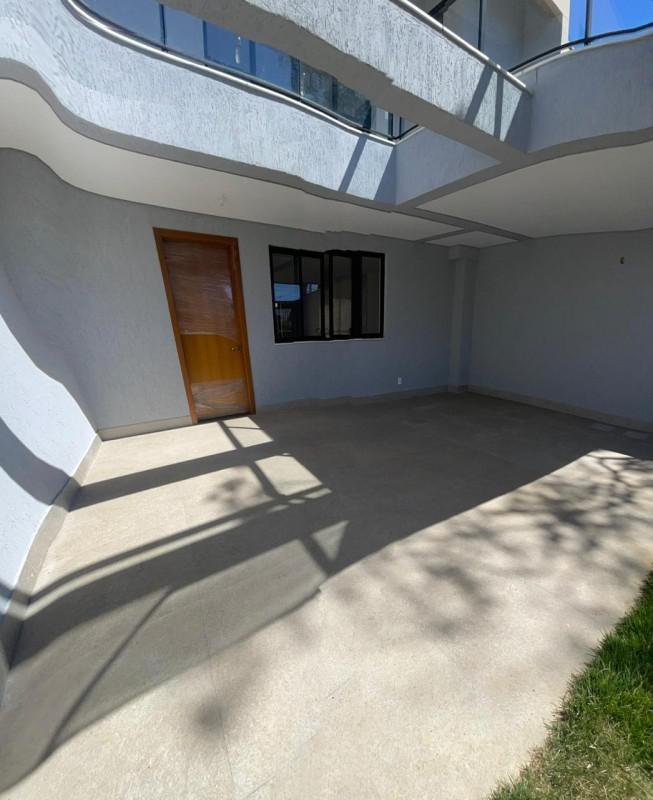 Casa, Vila Clóris, 3 Quartos, 2 Vagas, 1 Suíte