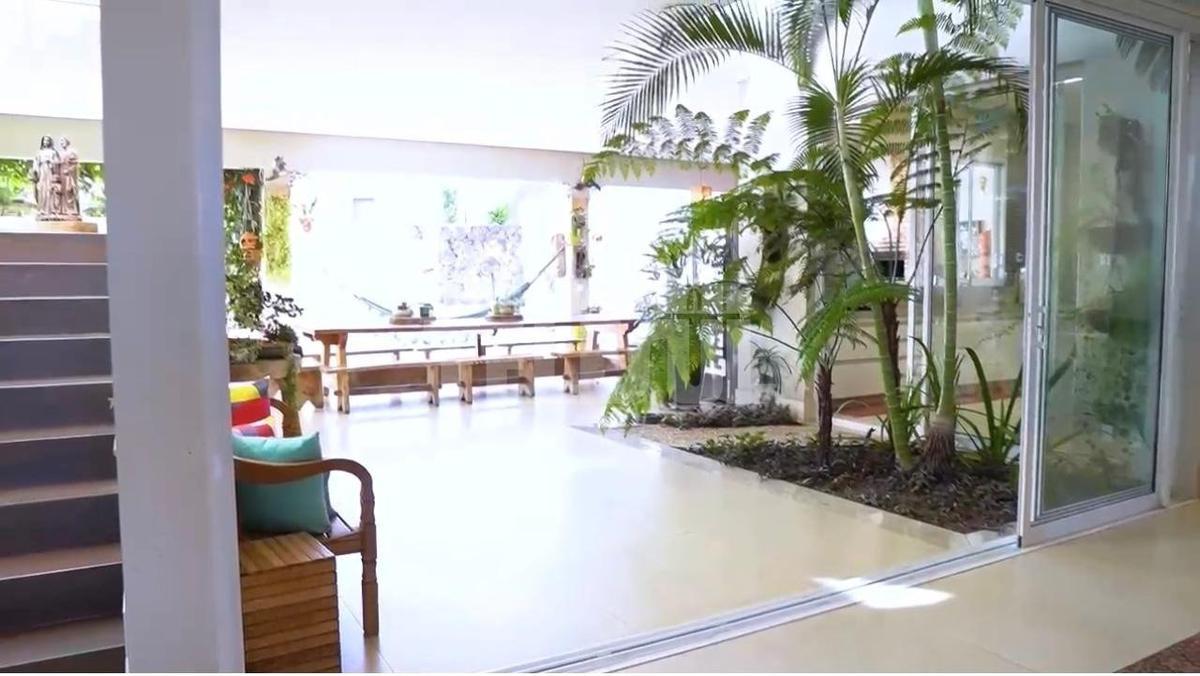 Casa, Rezende, 0 Quarto, 6 Vagas, 4 Suítes
