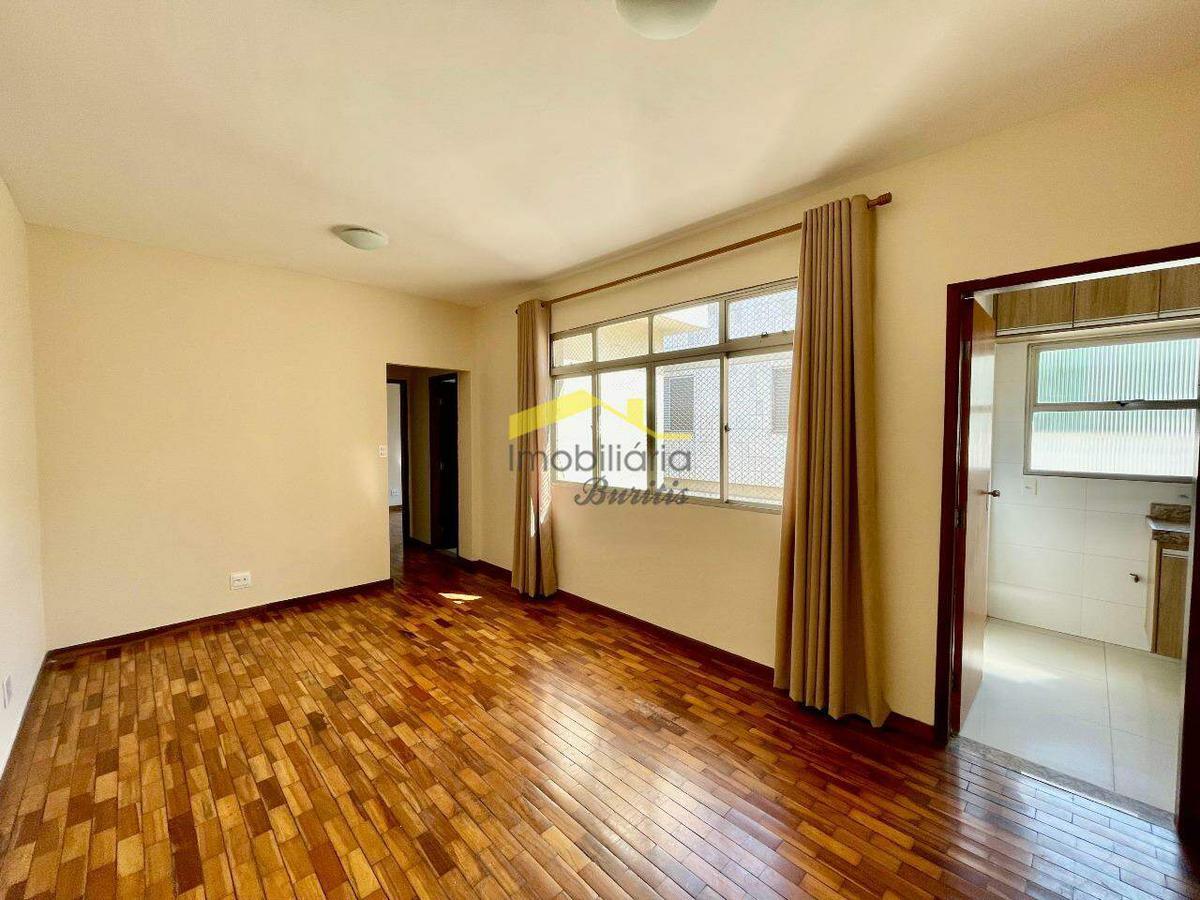 Apartamento, Estoril, 2 Quartos, 1 Vaga