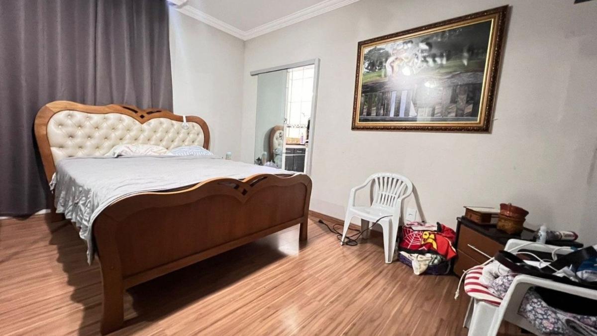 Casa, Itapoã, 5 Quartos, 4 Vagas, 2 Suítes