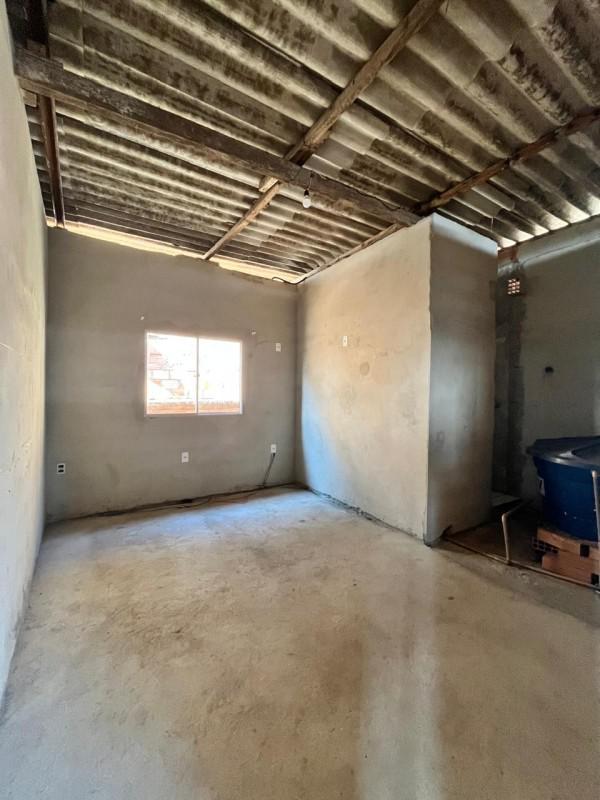 Casa, Jatobá (barreiro), 2 Quartos, 1 Vaga, 1 Suíte