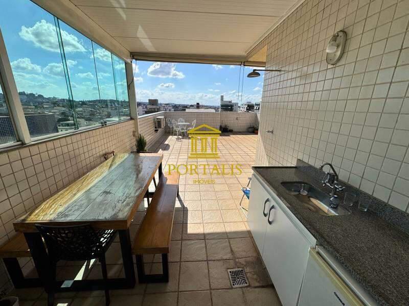 Cobertura, Graça, 3 Quartos, 3 Vagas, 1 Suíte