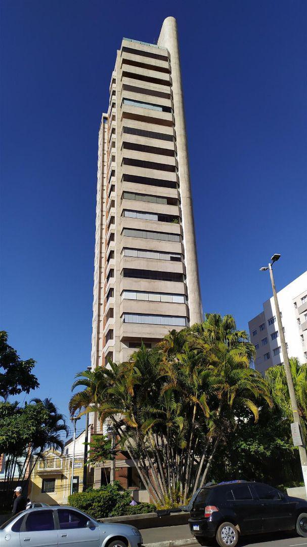 Apartamento, Centro, 4 Quartos, 2 Vagas, 2 Suítes