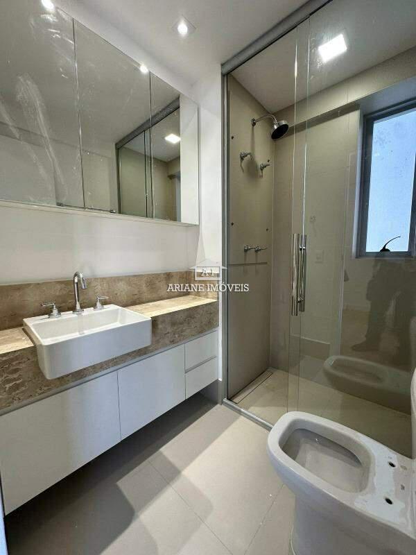 Apartamento, Funcionários, 2 Quartos, 2 Vagas, 2 Suítes