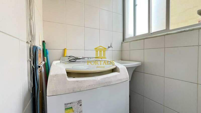 Apartamento, Castelo, 2 Quartos, 2 Vagas, 1 Suíte