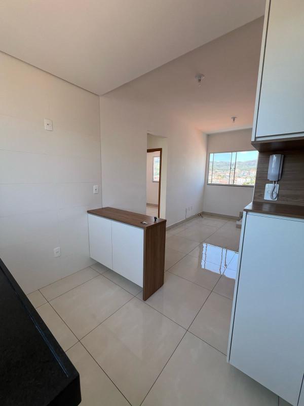 Cobertura, Miramar (barreiro), 3 Quartos, 0 Vaga, 1 Suíte