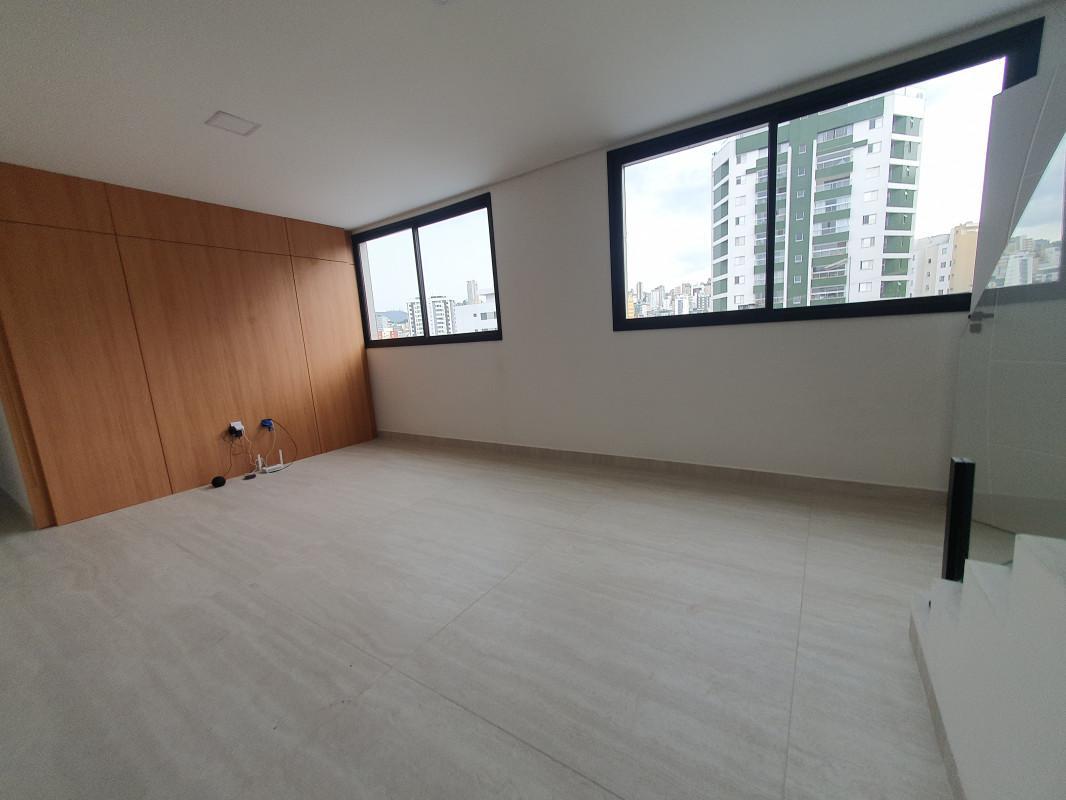 Cobertura, Prado, 4 Quartos, 2 Vagas, 1 Suíte