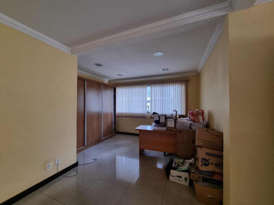 Andar, Santa Maria, 2 Quartos, 0 Vaga