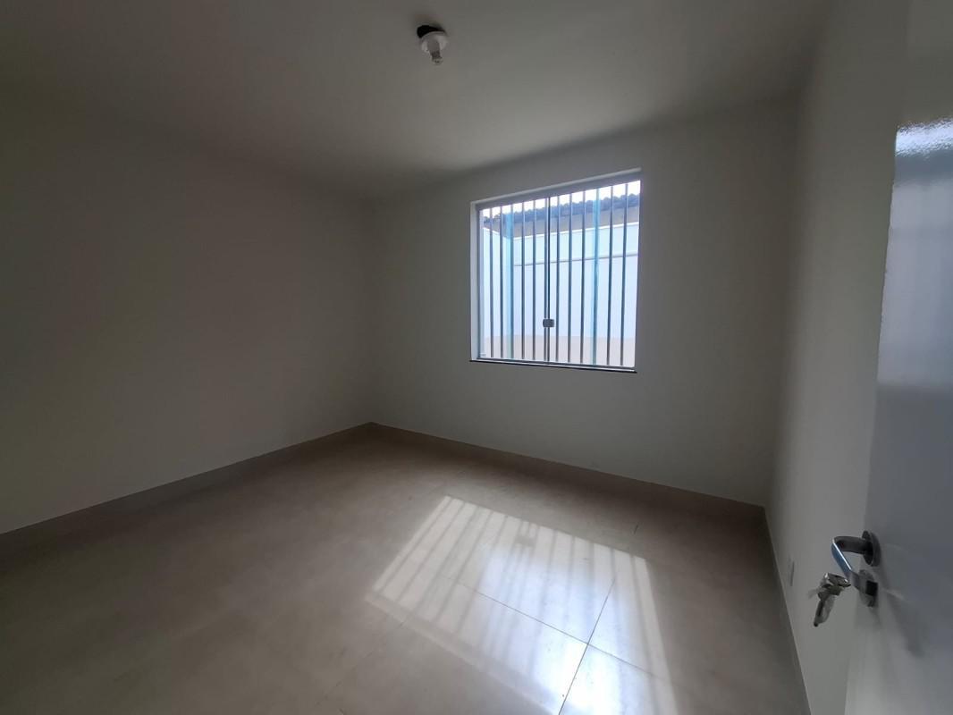 Casa, Serrano, 3 Quartos, 2 Vagas, 1 Suíte