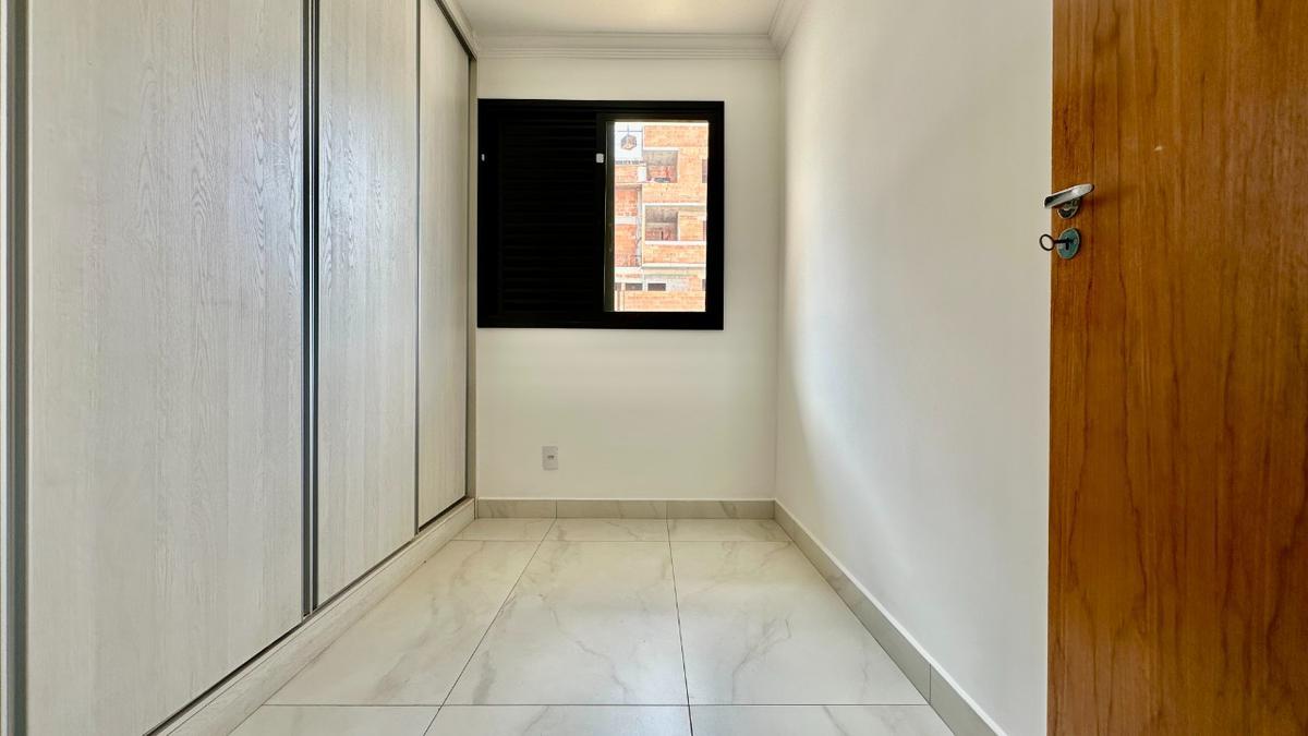 Casa, Itapoã, 3 Quartos, 4 Vagas, 1 Suíte