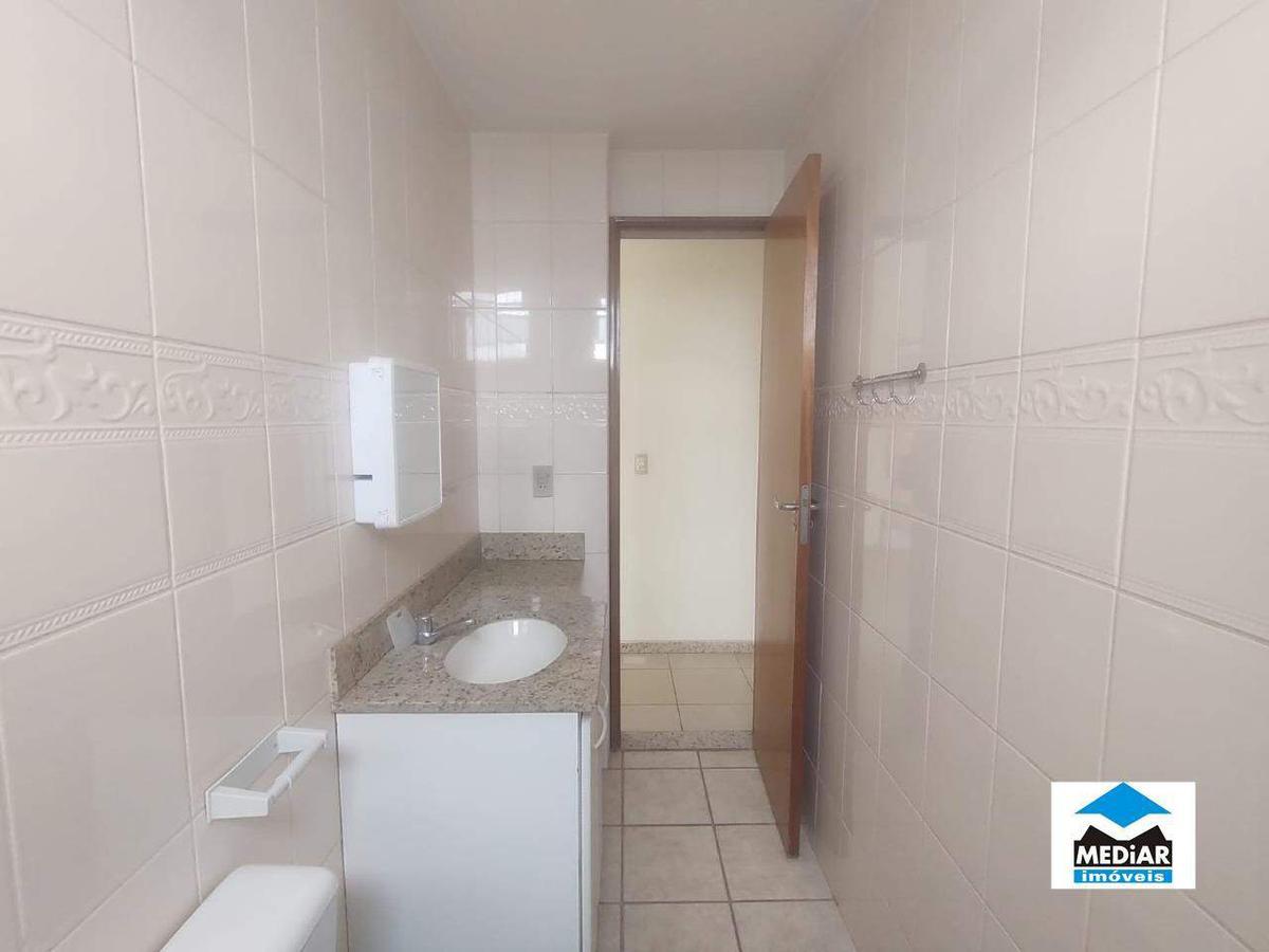 Apartamento, Floresta, 3 Quartos, 2 Vagas, 1 Suíte