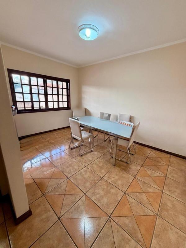 Casa, Novo Horizonte, 4 Quartos, 2 Vagas, 1 Suíte