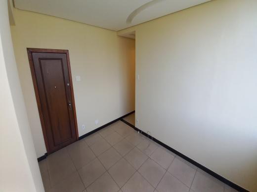 Apartamento, Centro, 2 Quartos, 0 Vaga, 1 Suíte