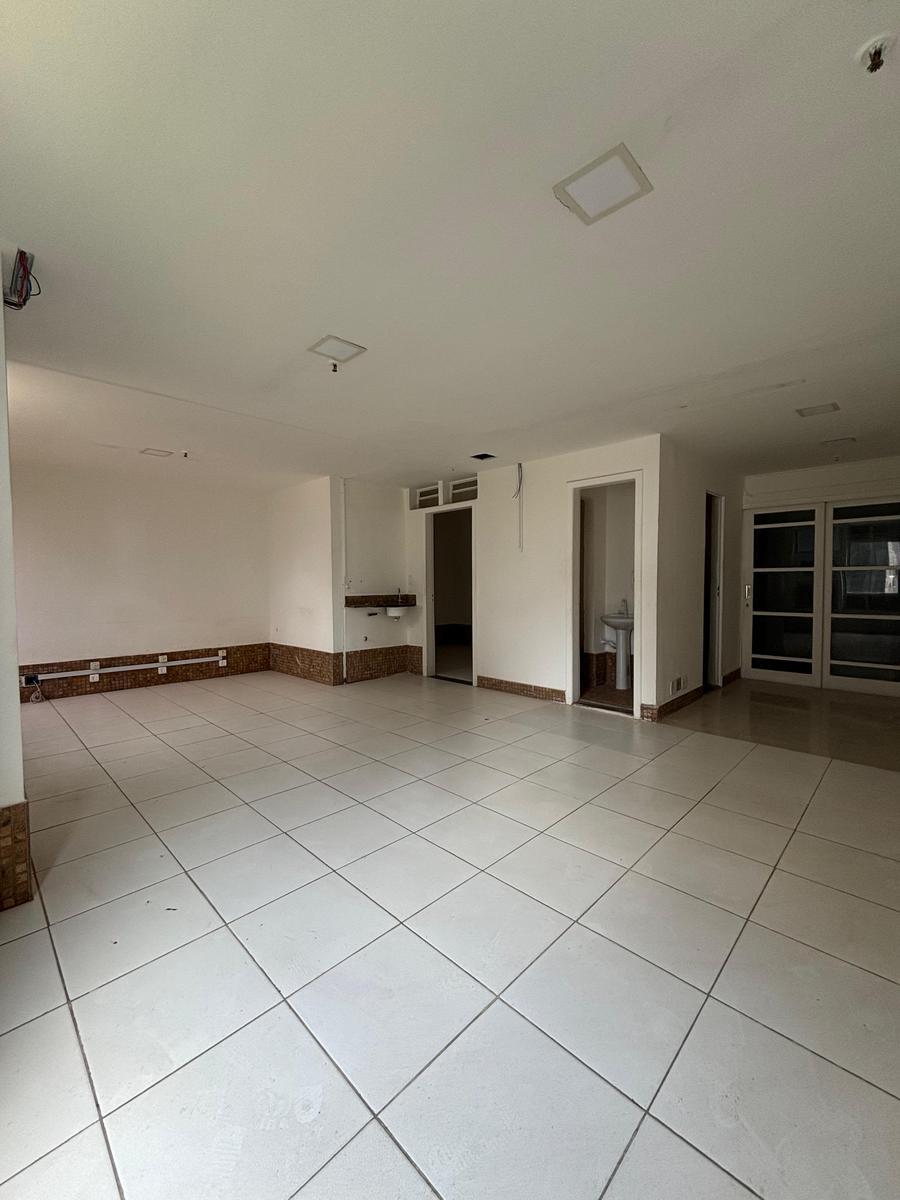 Sala, Funcionários, 0 Quarto, 2 Vagas