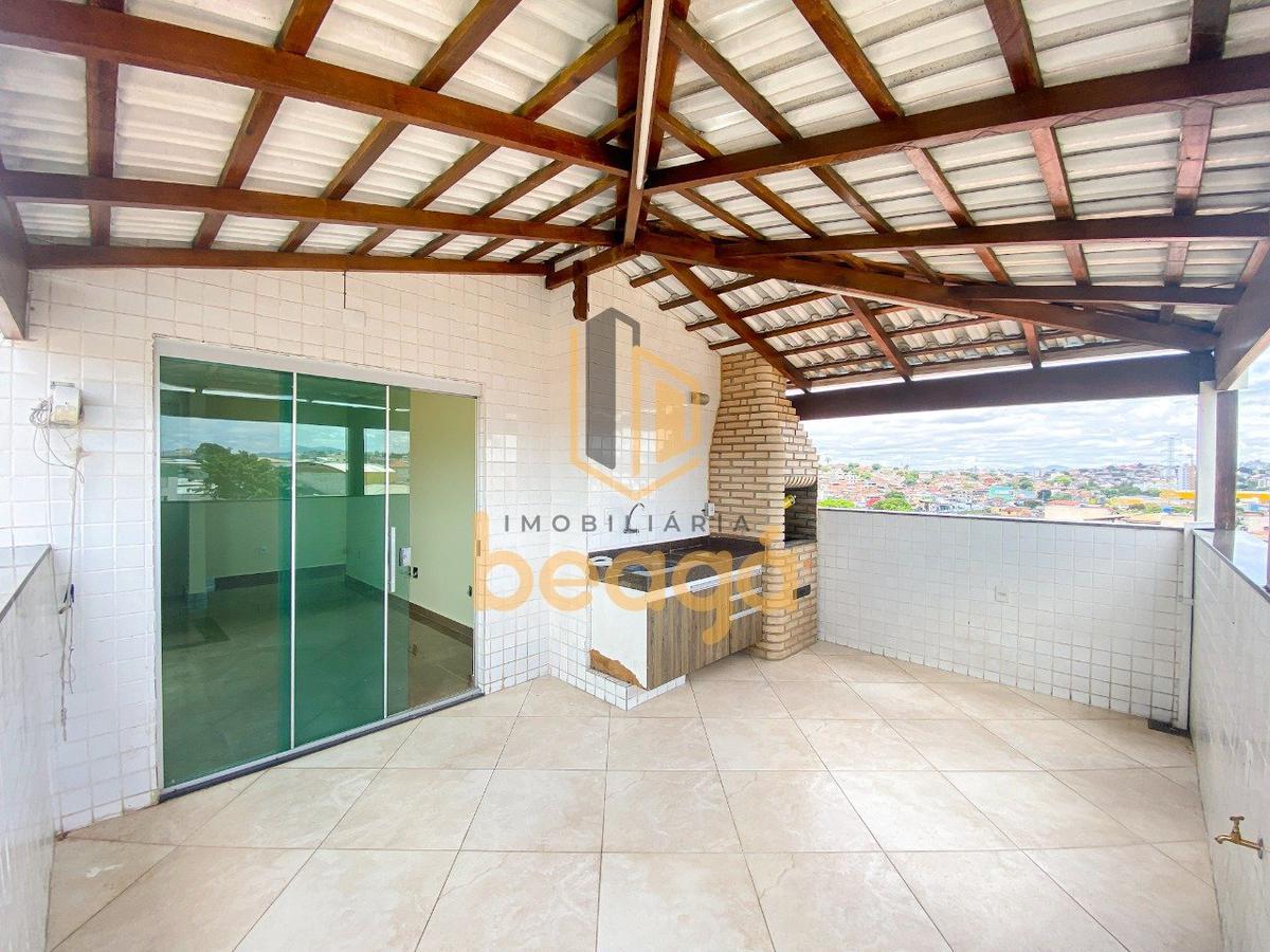 Cobertura, Arvoredo, 3 Quartos, 2 Vagas, 1 Suíte