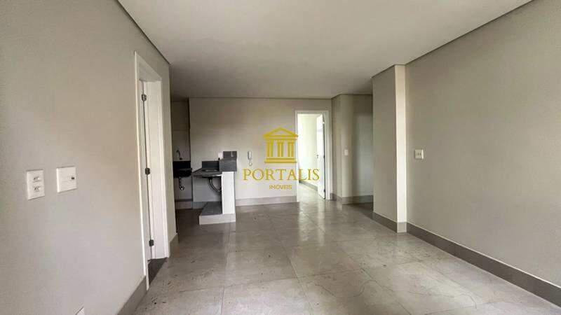 Apartamento, Centro, 2 Quartos, 0 Vaga, 1 Suíte