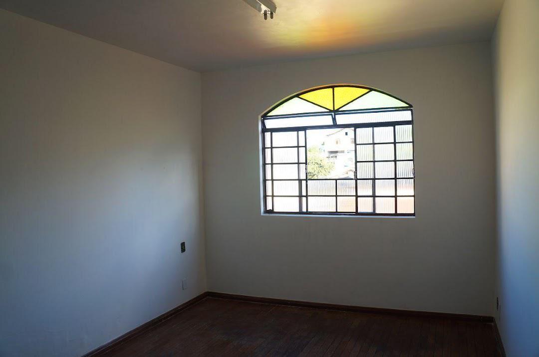 Andar, Padre Eustáquio, 5 Quartos, 0 Vaga, 3 Suítes