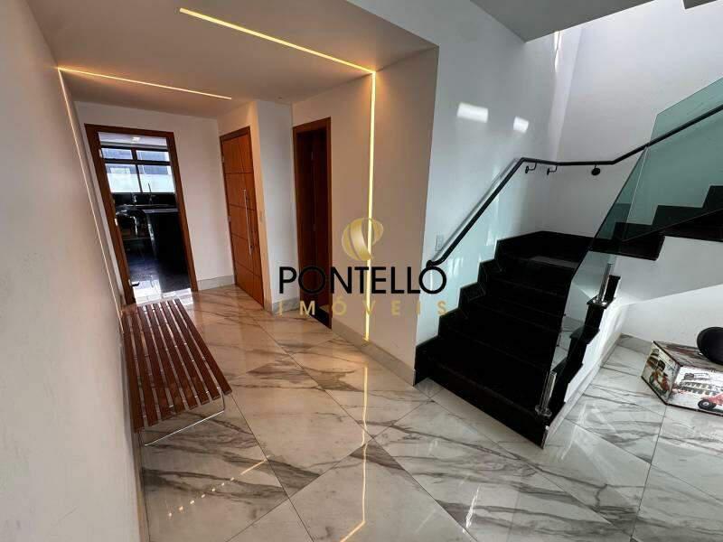 Cobertura, Fernão Dias, 4 Quartos, 4 Vagas, 3 Suítes