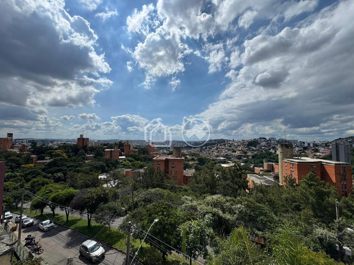 Cobertura, Buritis, 4 Quartos, 2 Vagas, 1 Suíte