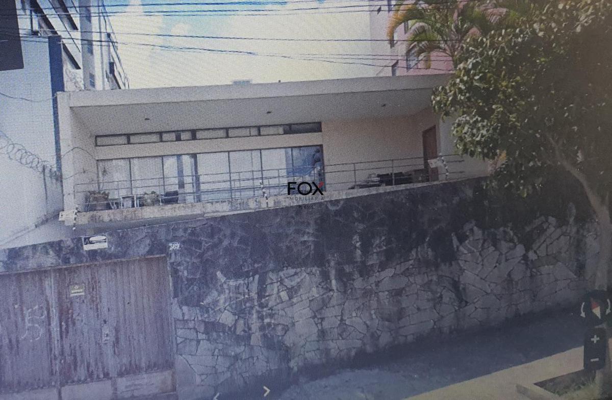 Casa, Serra, 4 Quartos, 5 Vagas, 1 Suíte
