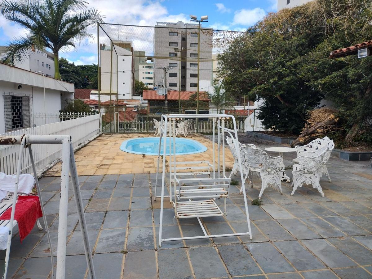 Casa, São José (pampulha), 4 Quartos, 7 Vagas, 4 Suítes