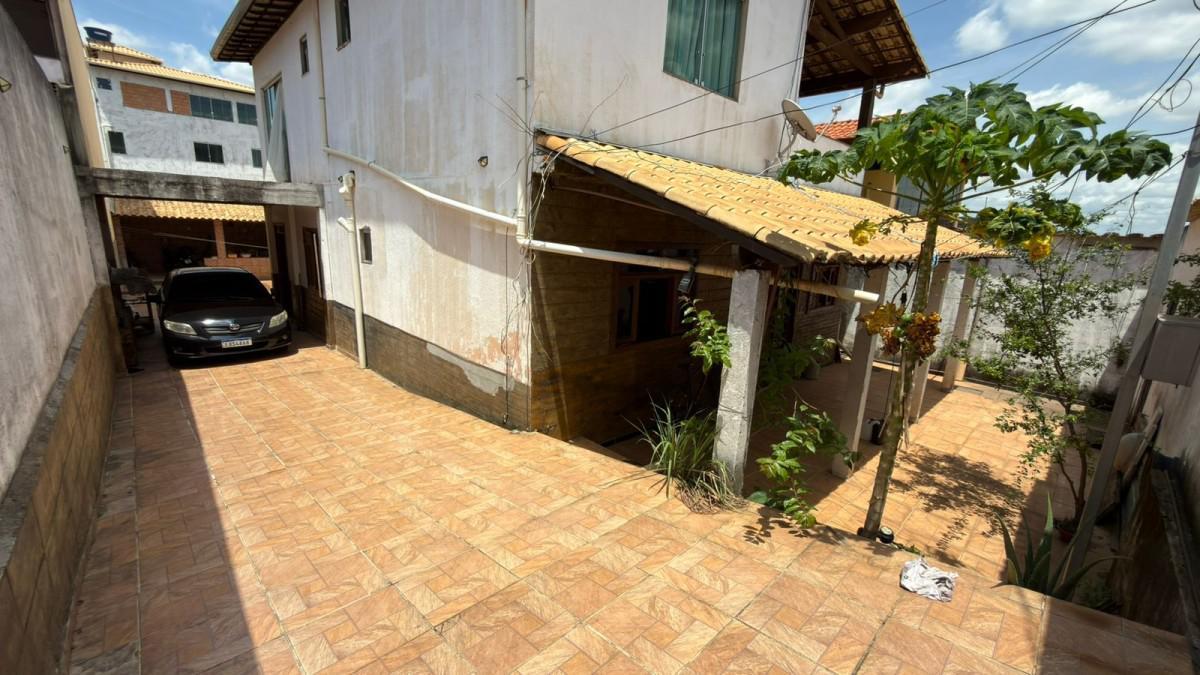 Casa, Masterville, 3 Quartos, 2 Vagas, 1 Suíte