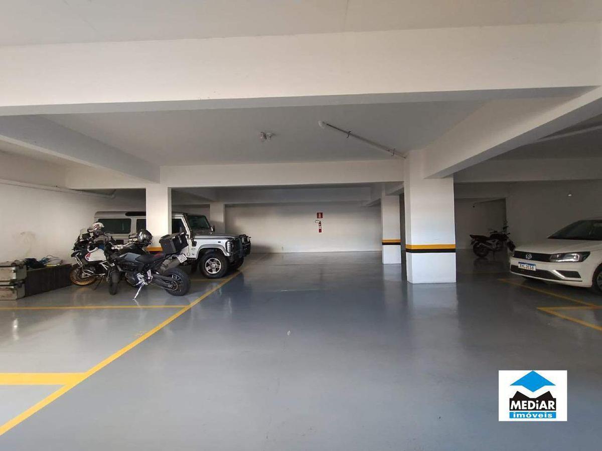 Apartamento, Sagrada Família, 3 Quartos, 2 Vagas, 1 Suíte